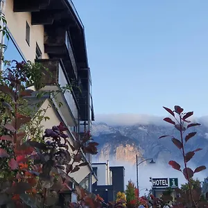 Alp Art Гётценс