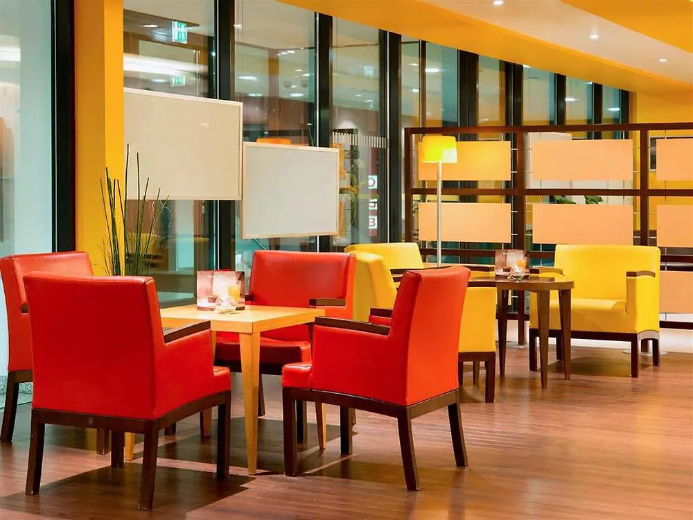 Ibis Innsbruck 3*,  Austria