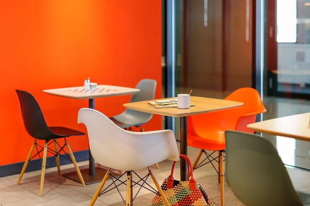 Ibis Innsbruck 3*,